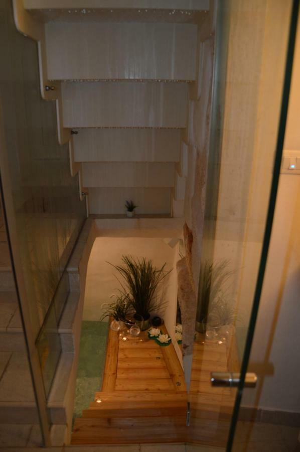 Ostuni 21Mqsuitehomes, Appartamento Con Mini Piscina Privata, Appartamenti Con Vasca Idromassaggio & Appartamenti Standard Luaran gambar